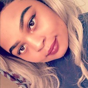 Meet your Posher, Shay